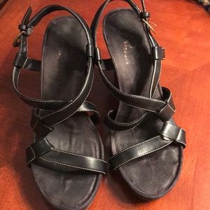 A2 Black wedge sandals